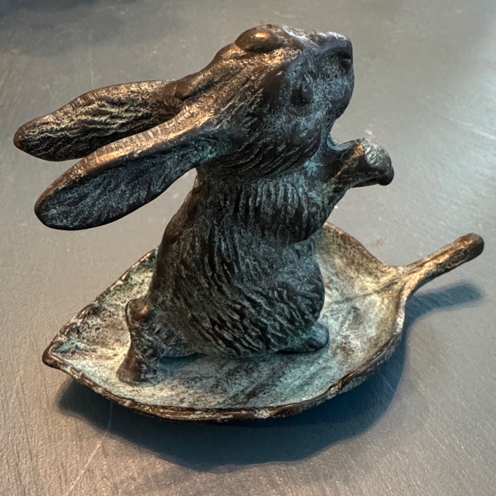 Bronze Rabbit - Picture 4 of 4